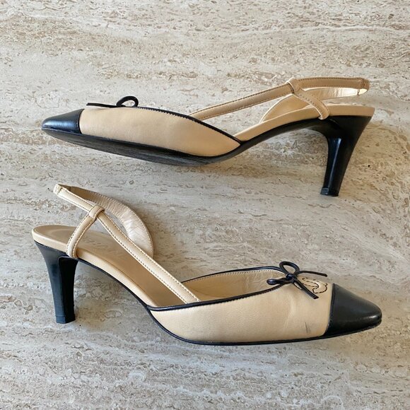 Vintage Chanel CC Bow Slingback Heels - Picture 4 of 10